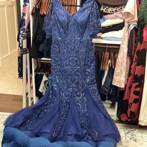 JJs House Navy Blue Beaded Gown 14